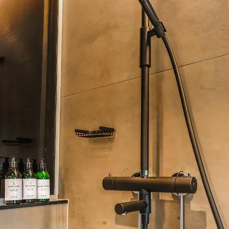 Hotel Hotelli-ravintola Alma 4*