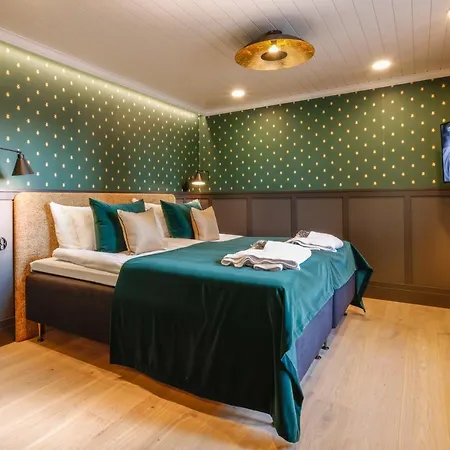 Hotelli-ravintola Alma فندق