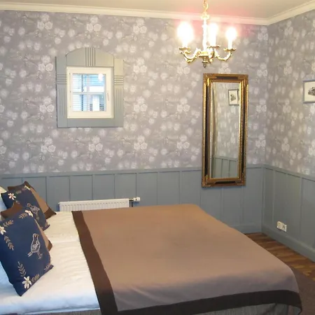 Hotel Hotelli-ravintola Alma 4*