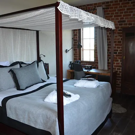 Hotelli-ravintola Alma 4*