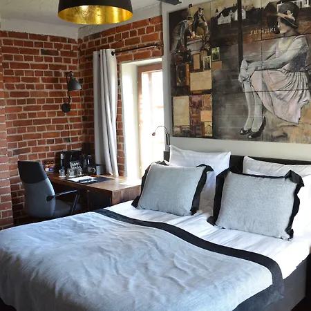 Hotelli-ravintola Alma