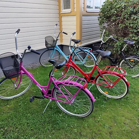 فندق Hotelli-ravintola Alma Seinäjoki