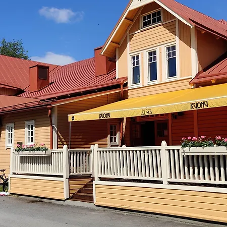 Hotelli-ravintola Alma فندق