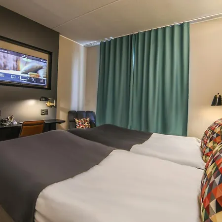 Hotelli-ravintola Alma فندق