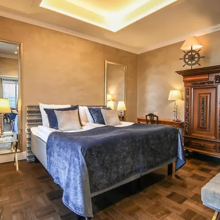 Hotel Hotelli-ravintola Alma 4*