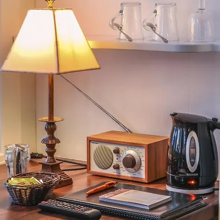 Hotel Hotelli-ravintola Alma 4*