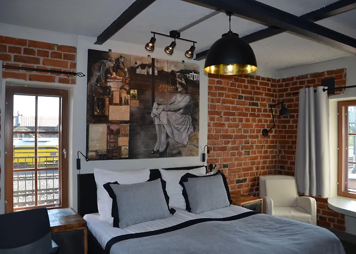 Hotelli-ravintola Alma 4*